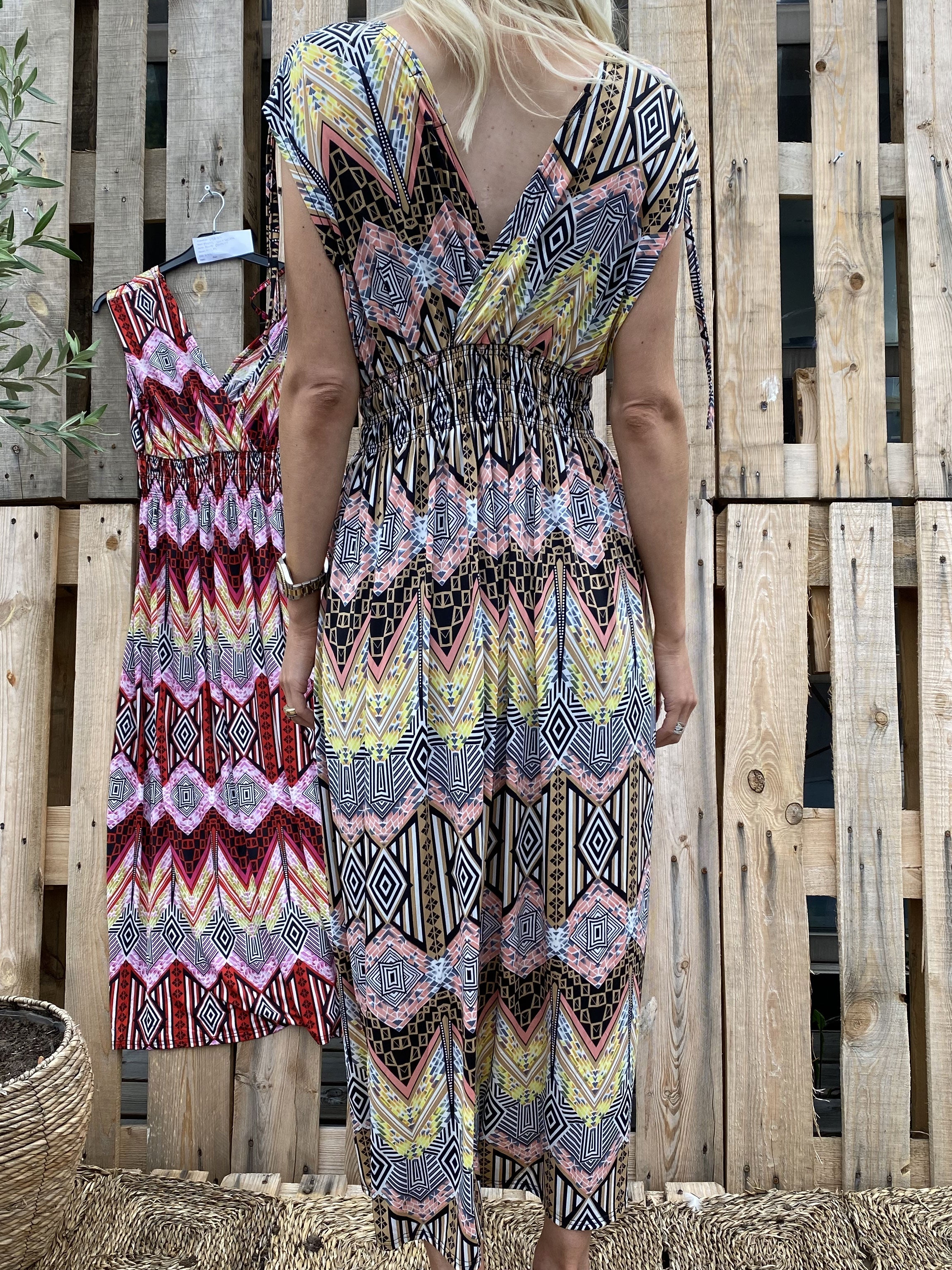 Pams Sleeveless - Lang kjole i elastisk stof